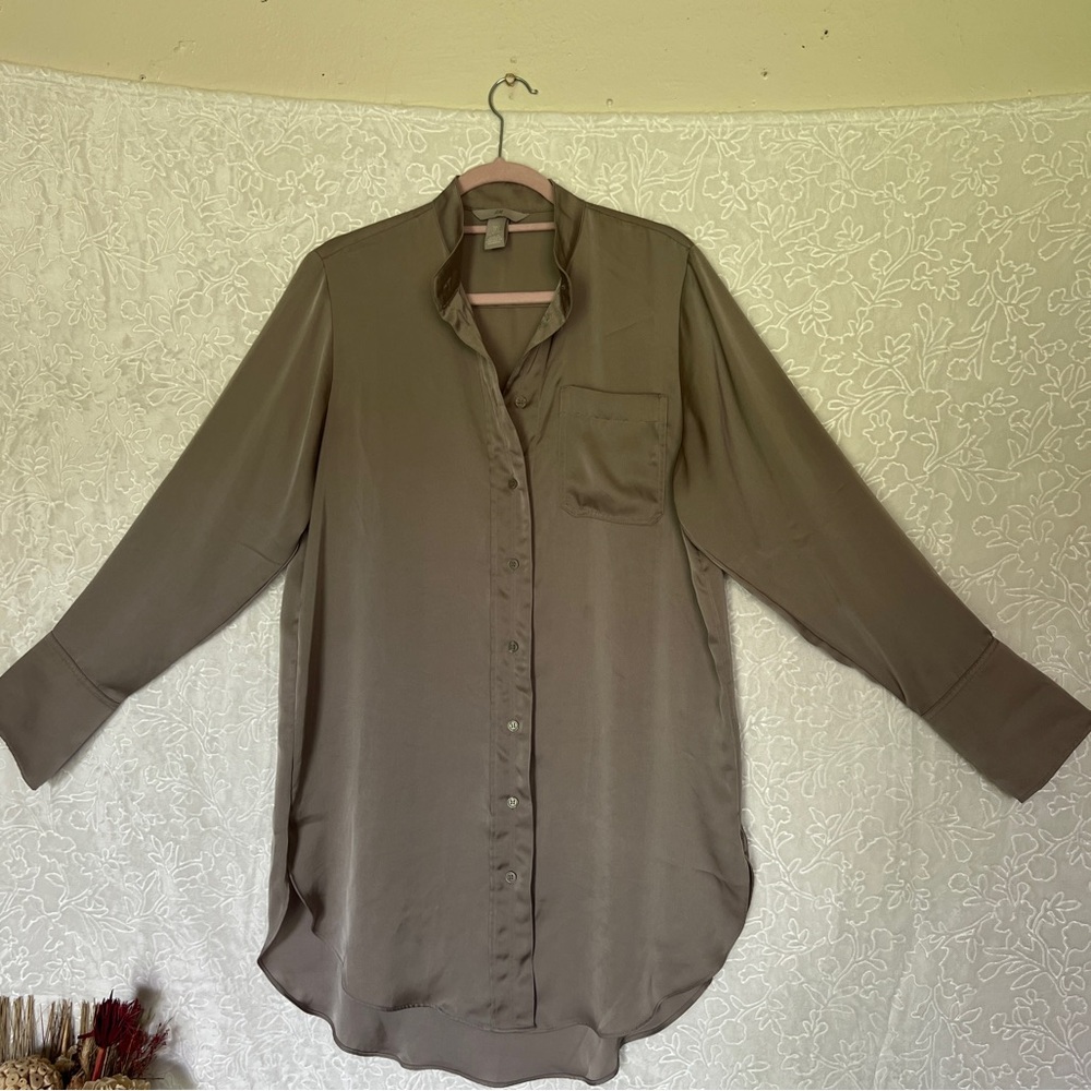 H&M Olive Green Satin Button-Front Shirt